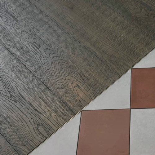Statmenas, grindu danga, laminatas, parketas, masyvo grindys, medzio masyvo grindys, medzio grindys, medines grindys3